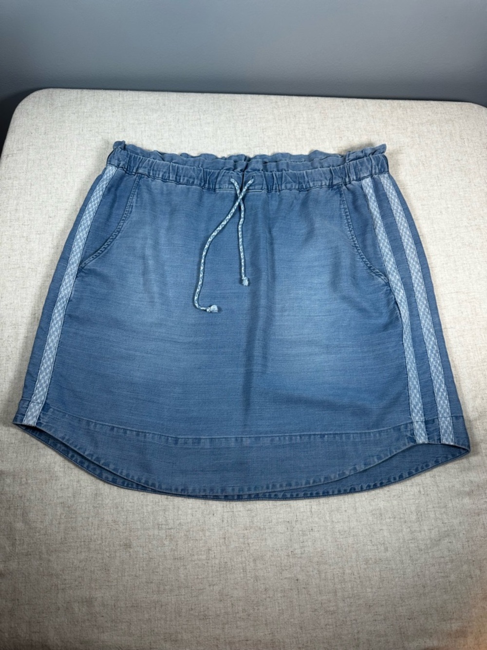 Cloth & Stone Denim Mini Skirt Large